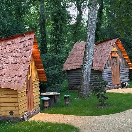 Les cabanes enchantées * Vouillé